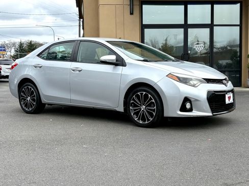 Used 2014 Toyota Corolla S image 1