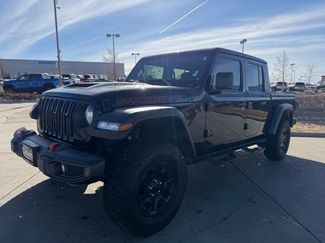 Used 2023 Jeep Gladiator Mojave w/ Cold Weather Group video 3