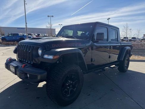 Used 2023 Jeep Gladiator Mojave w/ Cold Weather Group image 3