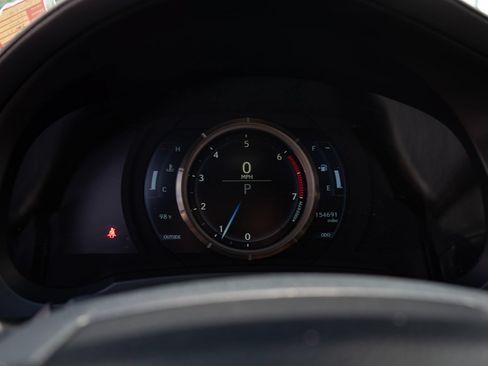 Used 2016 Lexus IS 200t RWD image 27