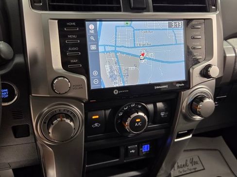 Used 2020 Toyota 4Runner SR5 Premium w/ Moonroof Package RWD image 20