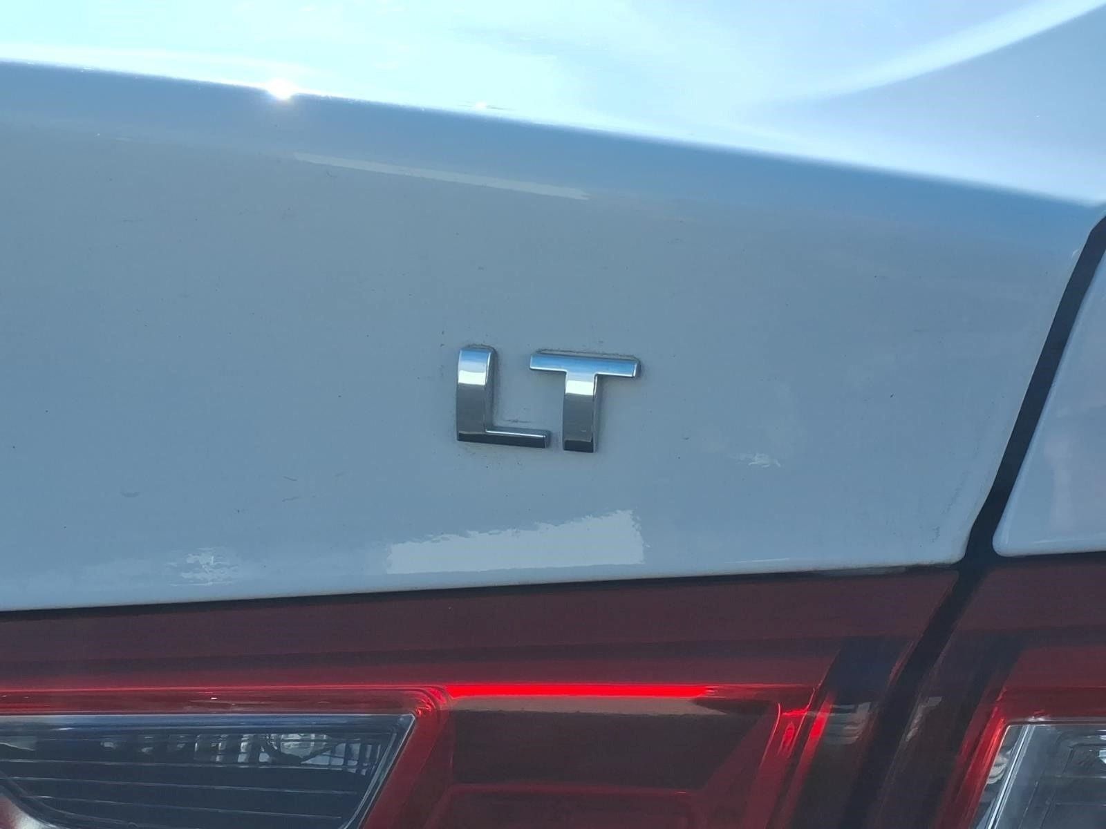 Used 2024 Chevrolet Malibu LT FWD image 25
