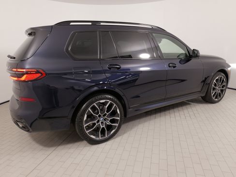 Used 2026 BMW X7 xDrive40i w/ Executive Package AWD/4WD image 11