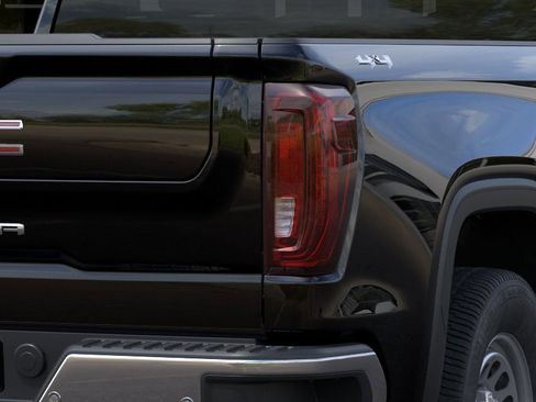 New 2026 GMC Sierra 1500 Pro AWD/4WD image 11