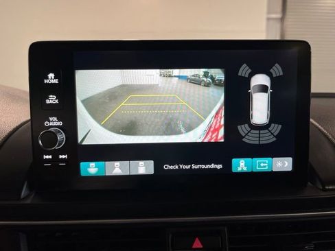 Used 2025 Honda Pilot Touring image 26