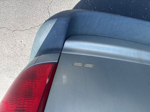 Used 2003 Dodge Caravan SE image 12