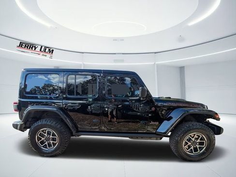 New 2026 Jeep Wrangler Unlimited Rubicon w/ Safety Group image 2