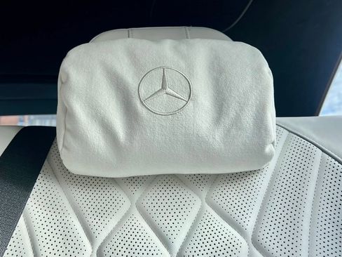 Certified 2024 Mercedes-Benz EQS 580 4MATIC Sedan image 22