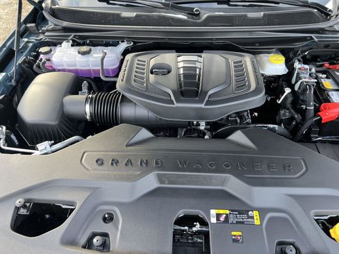 New 2026 Jeep Grand Wagoneer Summit image 9