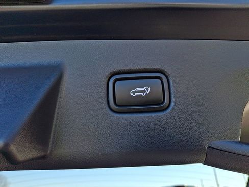 Used 2024 Hyundai Tucson Limited image 30