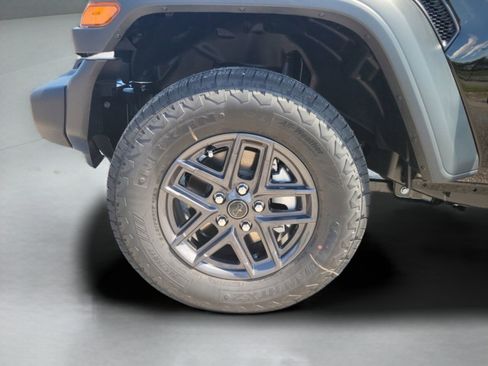New 2025 Jeep Wrangler Sport S image 31