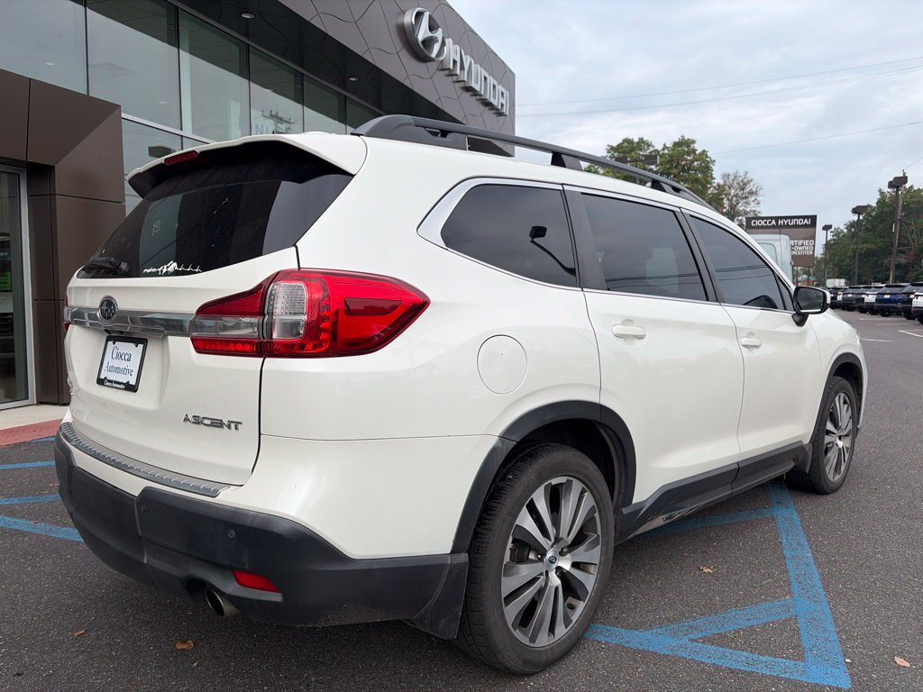 Used 2020 Subaru Ascent Premium w/ Sport Package AWD/4WD image 4
