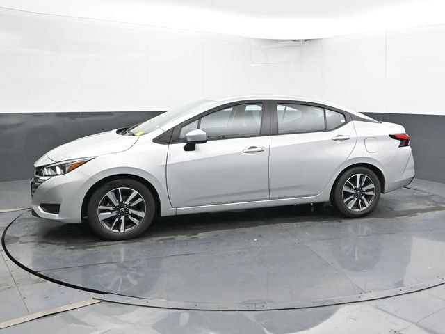Used 2024 Nissan Versa SV FWD image 8