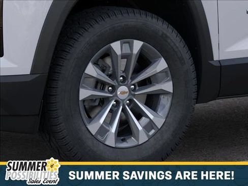 New 2026 Chevrolet Equinox LT w/ Convenience Package II FWD image 9