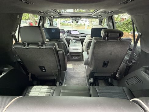 Used 2024 Cadillac Escalade V w/ LPO, ONYX Package AWD/4WD image 50