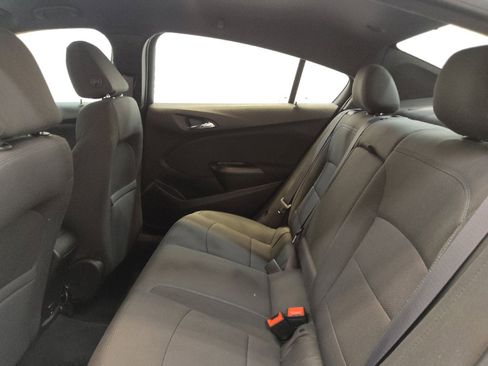 Used 2017 Chevrolet Cruze LT w/ RS Package FWD image 18