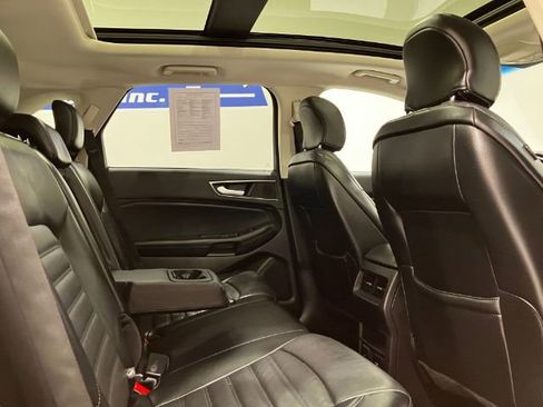 Used 2016 Ford Edge SEL w/ Equipment Group 201A image 48