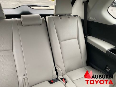 New 2026 Toyota Grand Highlander AWD Hybrid image 15