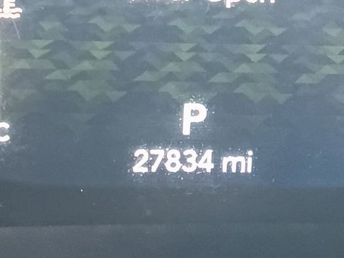 Used 2025 Jeep Wrangler Unlimited Rubicon w/ Convenience Group image 2