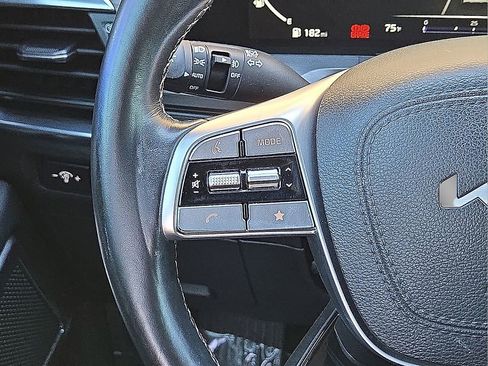 Used 2023 Kia Telluride SX X-Line image 19