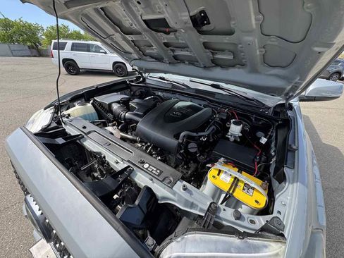 Used 2019 Toyota Tacoma TRD Sport w/ TRD Premium Sport Package image 42