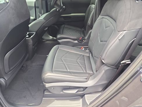 New 2027 Kia Telluride SX Prestige X-Pro AWD/4WD image 17