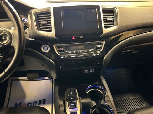 Used 2020 Honda Ridgeline RTL-E image 12