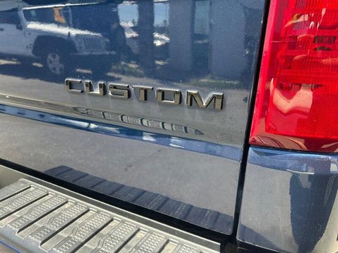 Used 2023 Chevrolet Silverado 1500 Custom w/ LPO, Dark Essentials Package RWD image 15