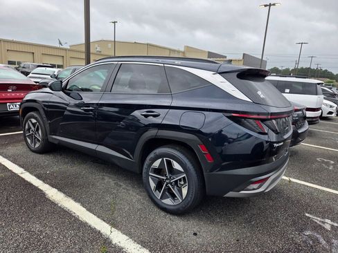 Certified 2025 Hyundai Tucson SEL AWD/4WD image 7
