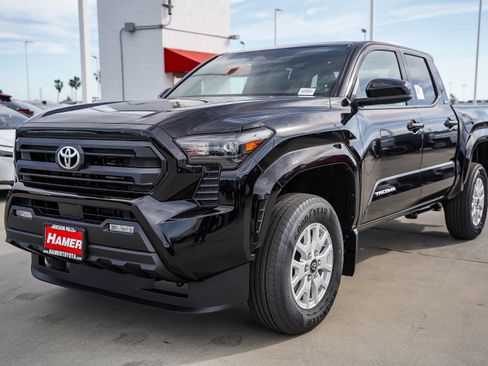 New 2026 Toyota Tacoma SR5 image 3