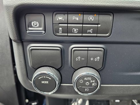 New 2026 Chevrolet Tahoe Premier RWD image 23