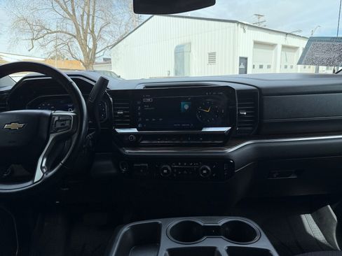 Used 2023 Chevrolet Silverado 1500 LT w/ Protection Package image 18