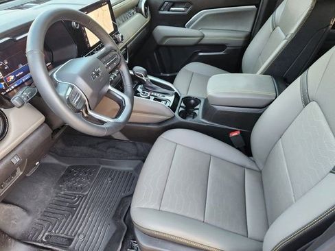 Used 2026 Chevrolet Colorado ZR2 image 5