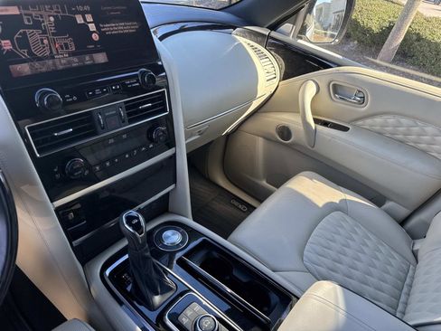 Used 2024 INFINITI QX80 Sensory w/ Cargo Package image 25