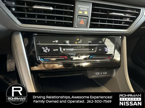 Used 2025 Volkswagen Jetta S image 9