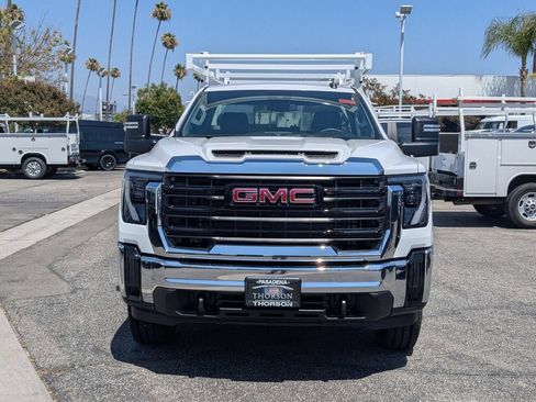 New 2026 GMC Sierra 2500 Pro RWD image 2