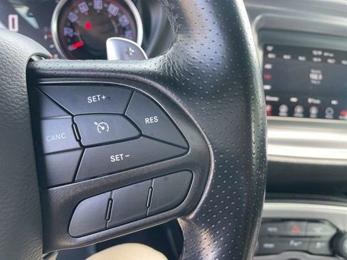 Used 2022 Dodge Challenger GT image 16