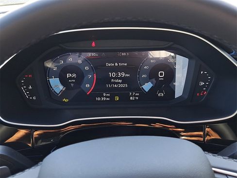 New 2025 Audi Q3 2.0T Premium image 11