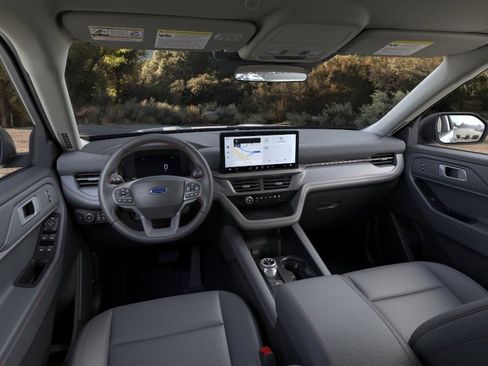 Used 2026 Ford Explorer Active RWD image 11