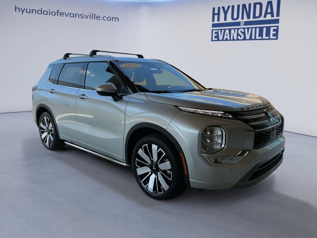 Used 2025 Mitsubishi Outlander SEL AWD/4WD image 6