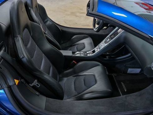 Used 2013 McLaren MP4-12C Spider RWD image 27