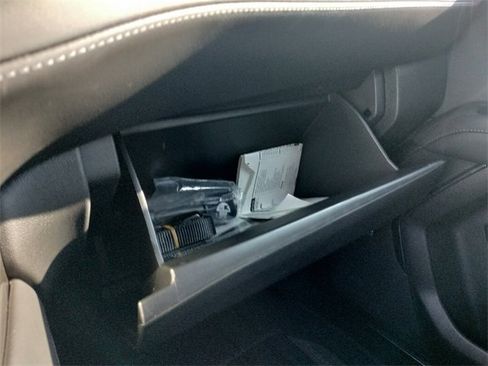 Used 2023 Chevrolet Tahoe Z71 image 28