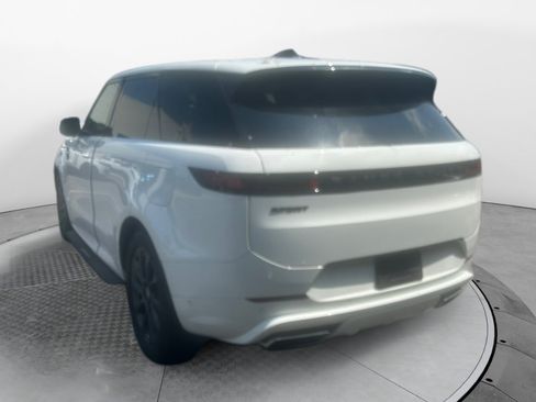 Used 2025 Land Rover Range Rover Sport Dynamic SE AWD/4WD image 5