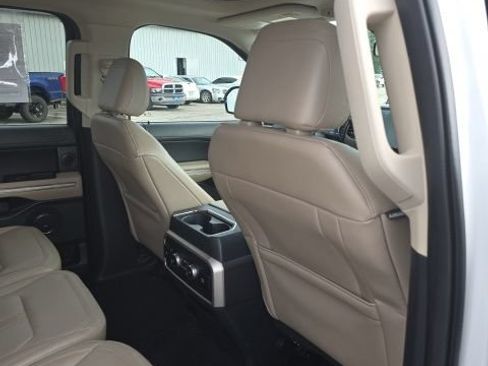 Used 2022 Ford Expedition Max Limited AWD/4WD image 29
