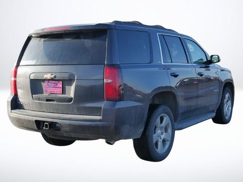 Used 2016 Chevrolet Tahoe LT image 4