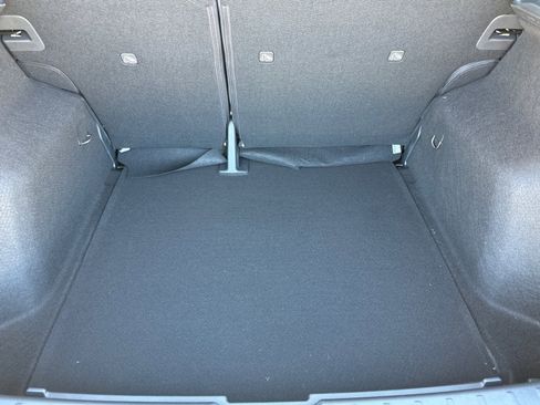 New 2026 Nissan Kicks S image 18