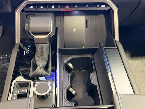 New 2026 Toyota Tundra Platinum AWD/4WD image 15