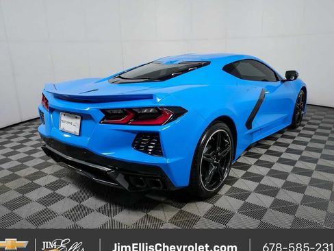 Used 2025 Chevrolet Corvette Stingray Preferred Cpe w/ 2LT RWD image 3