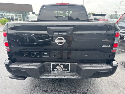 New 2026 Nissan Frontier SV w/ All-Weather Content Package AWD/4WD image 4