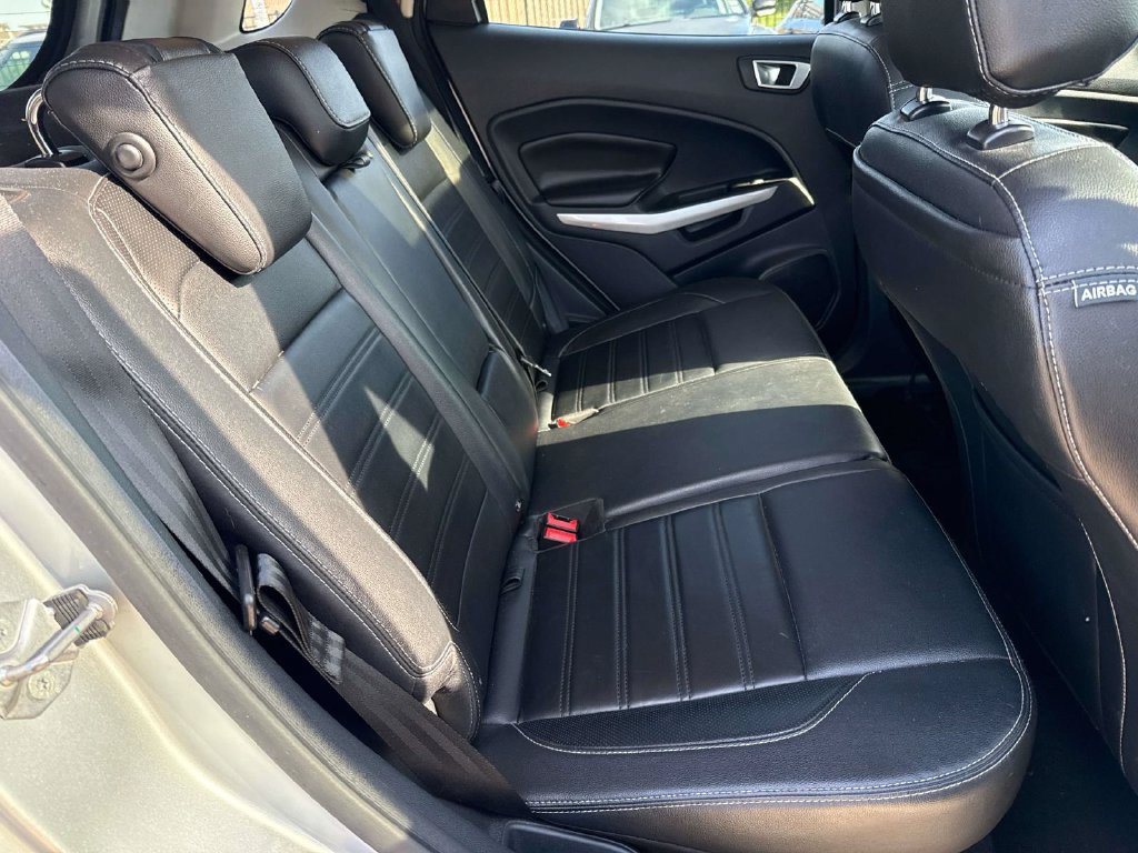 Used 2020 Ford EcoSport Titanium AWD/4WD image 9
